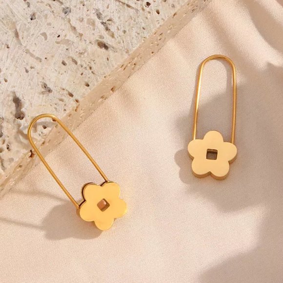 Gold Flower Safety Pin Hoop Earrings 18K Gold Plated - Picture 8 of 10